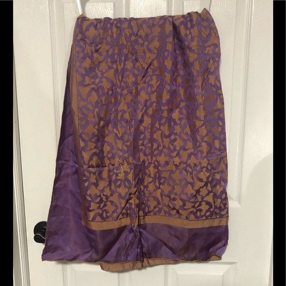 YSL reversible wrap/scarf - Picture 4 of 5